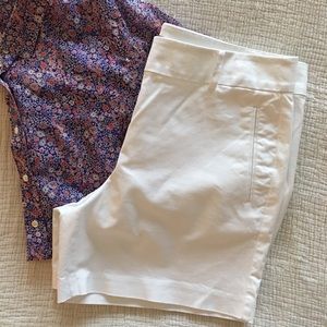 Ann Taylor Devin Fit Metro Short